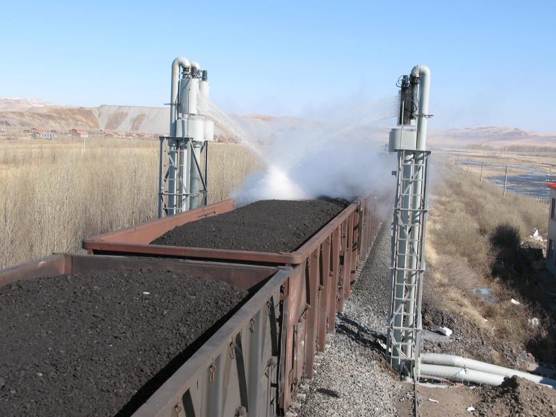 兰州天际公司研制的煤列车防扬尘自动喷洒系统属国内首创